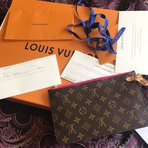 Louis Vuitton Neverfull gm nm pivoine wristlet